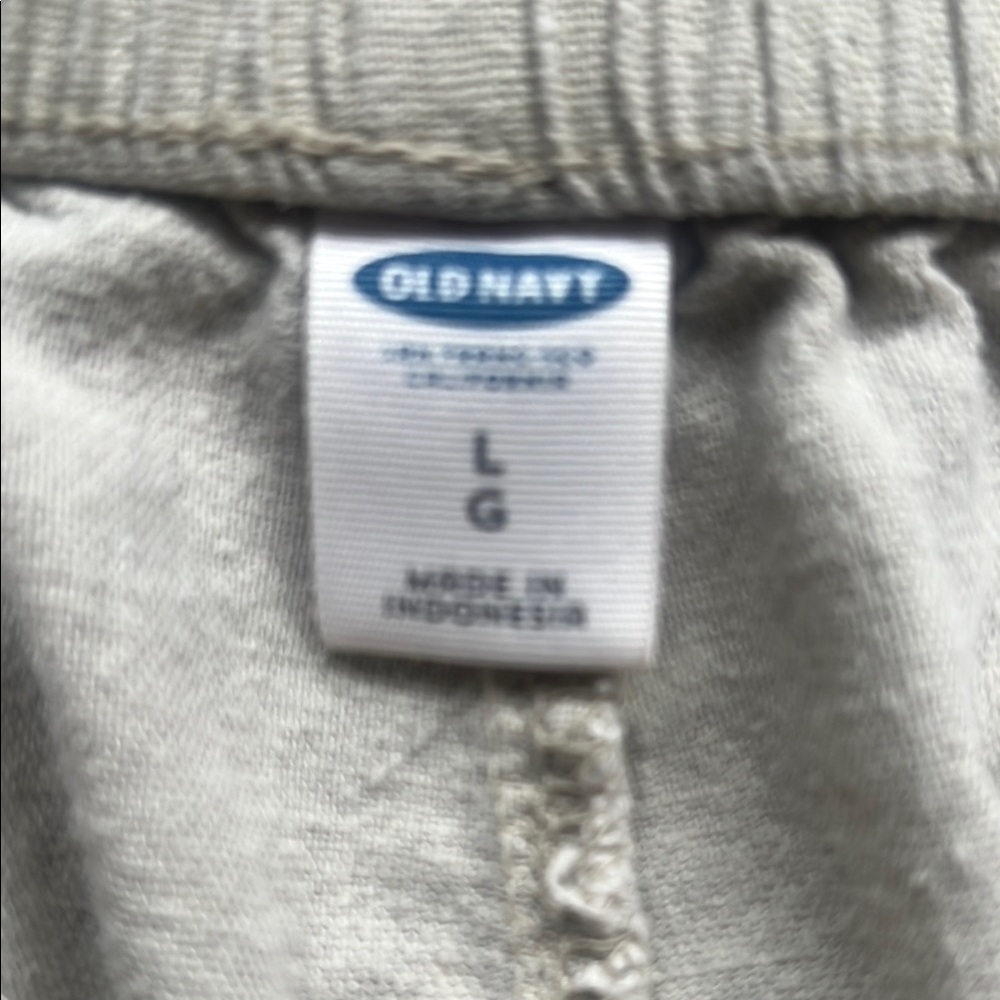 Old Navy Women's Casual tan linen pull on Shorts - Picture 2 of 2